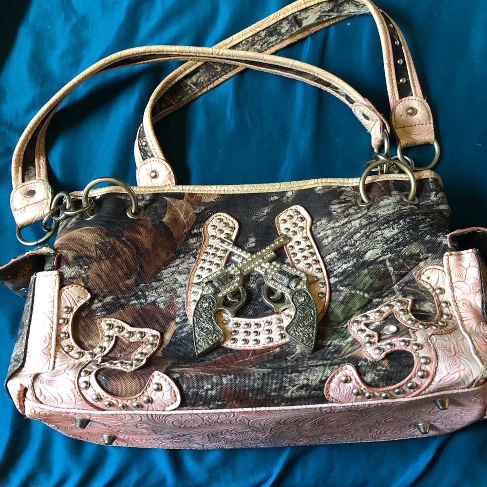 Camo purse